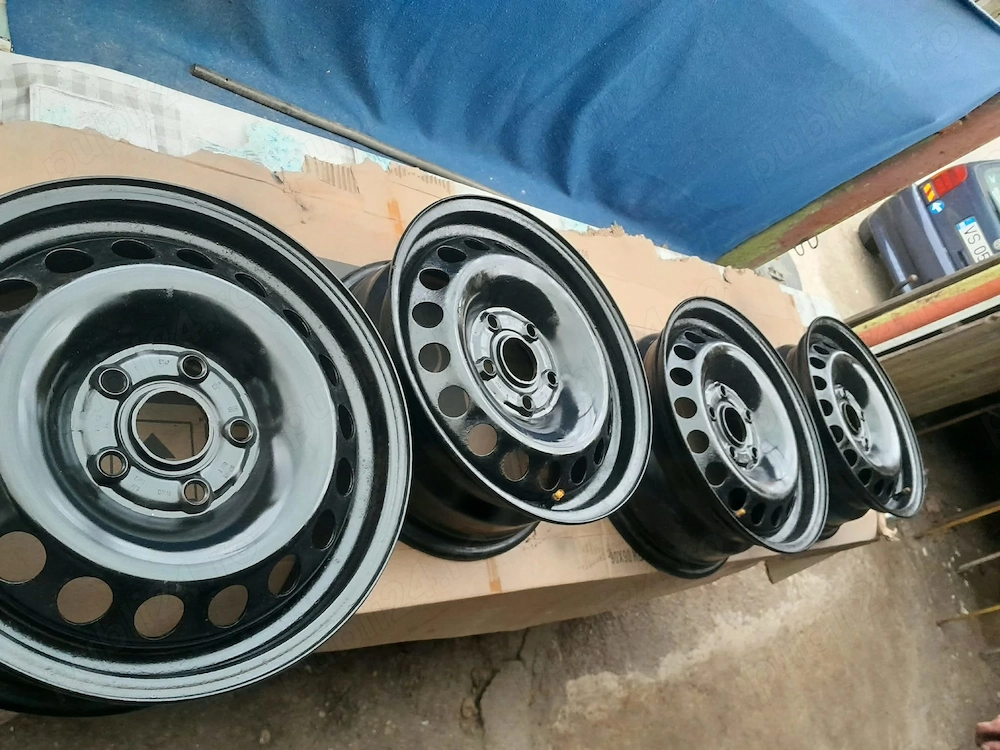 Vand set jante originale pe 15 cu 5 gauri 5x112 