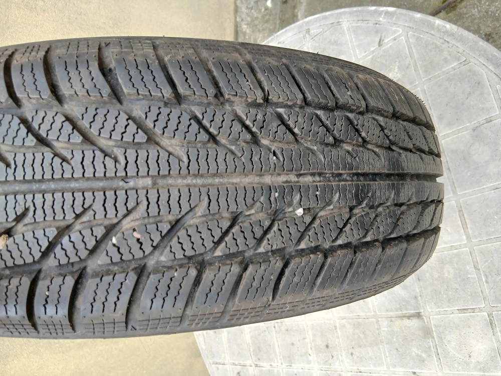 Anvelope iarna +  roata slim