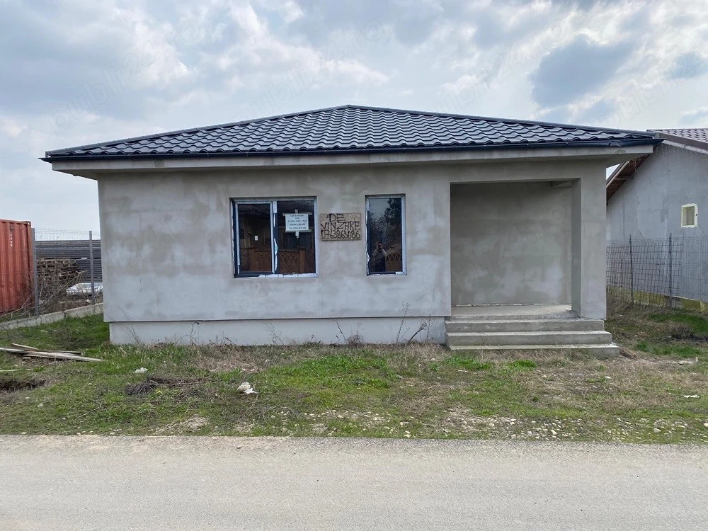 vand casa 3 camere baie bucatarie prwt 50000  fixxx