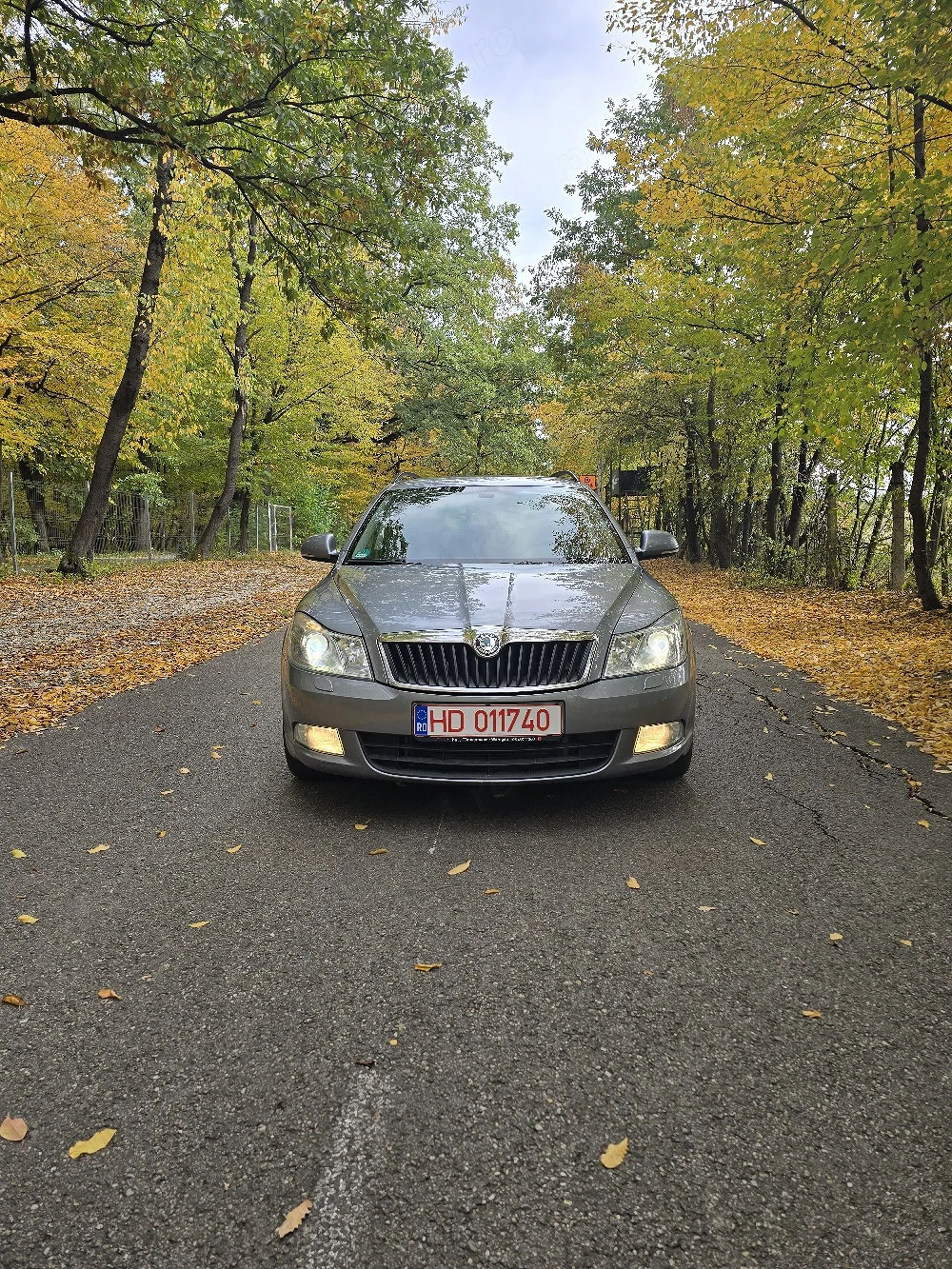 Vând Skoda Octavia 2.0