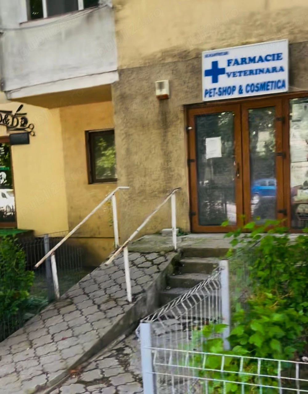 Apartament - spațiu comercial de vanzare
