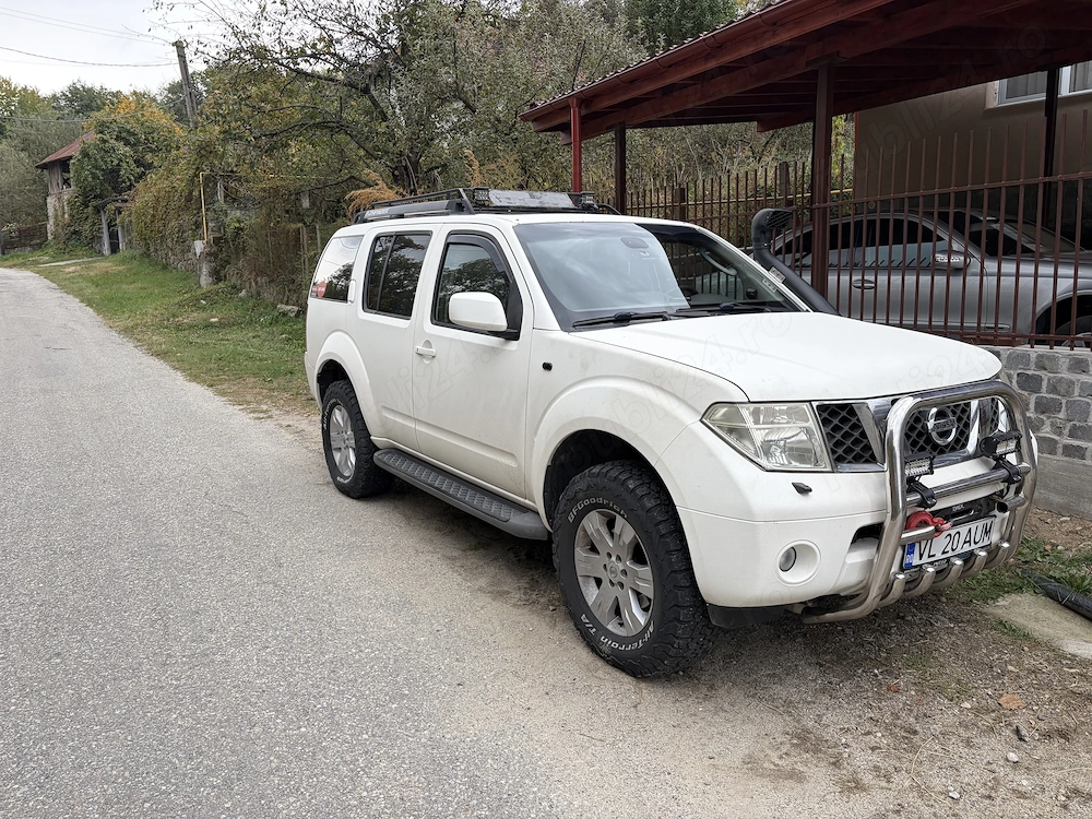 Nissan Pathfinder 4x4 2.5 dci
