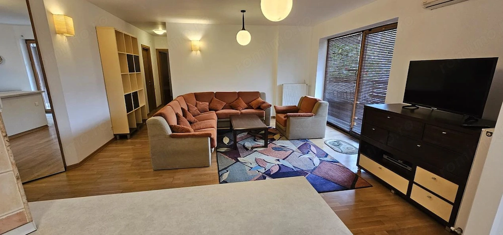 Doi Cocosi - Straulesti - 3 camere cu parcare si boxa incluse