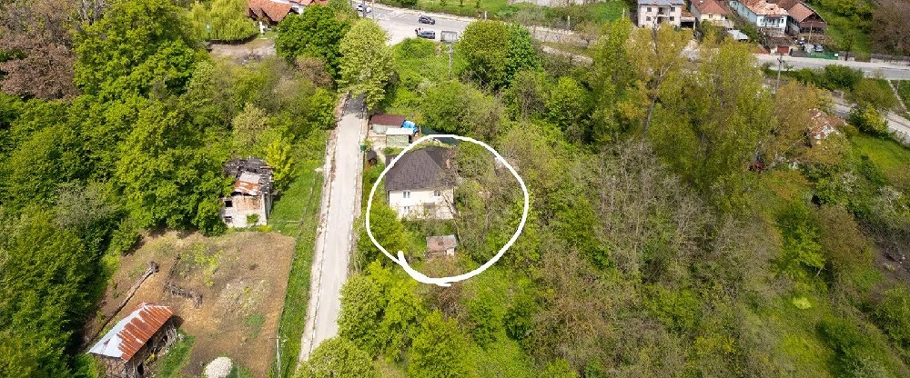 Parter vila 50mp cu intrare si curte separate, proprietar