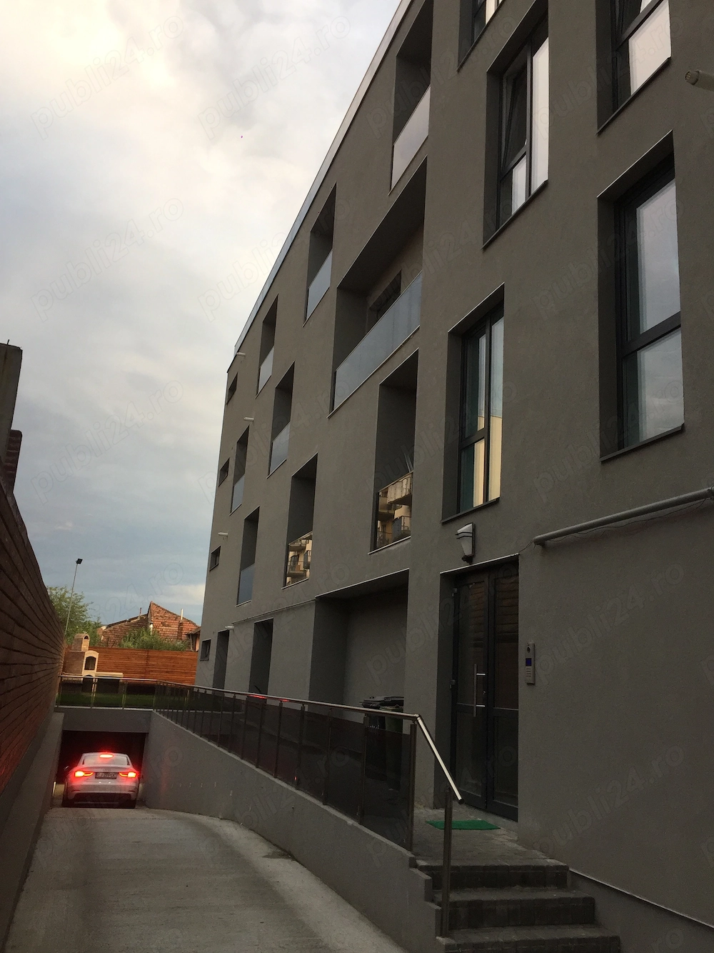 Apartament cu o cameră, 47 mp, parcare subterană   zona IRA