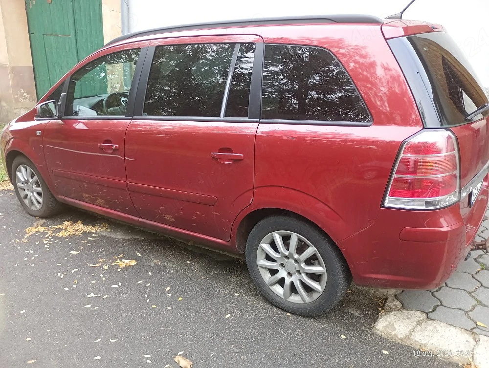 Opel Zafira b, 1,9 automată 