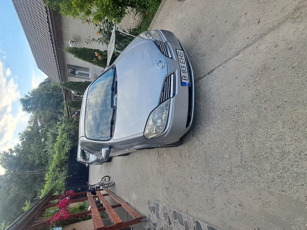 Vând nissan primera 2006