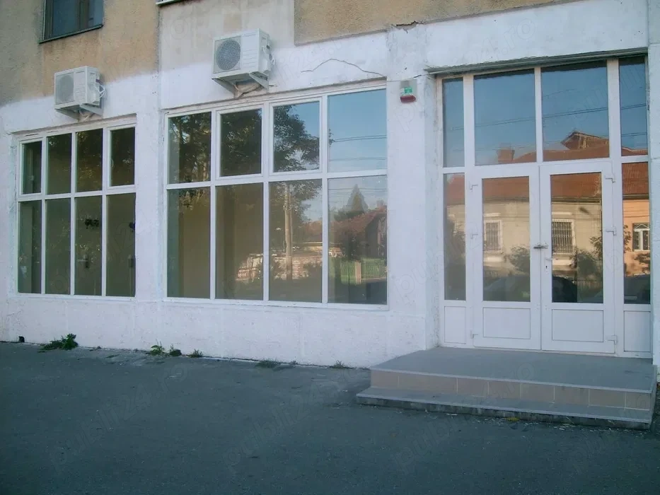 Spatiu comercial SAD 110 mp.Dambovita
