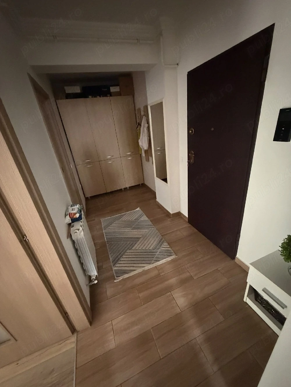 Apartament cu 2 camere decomandat 