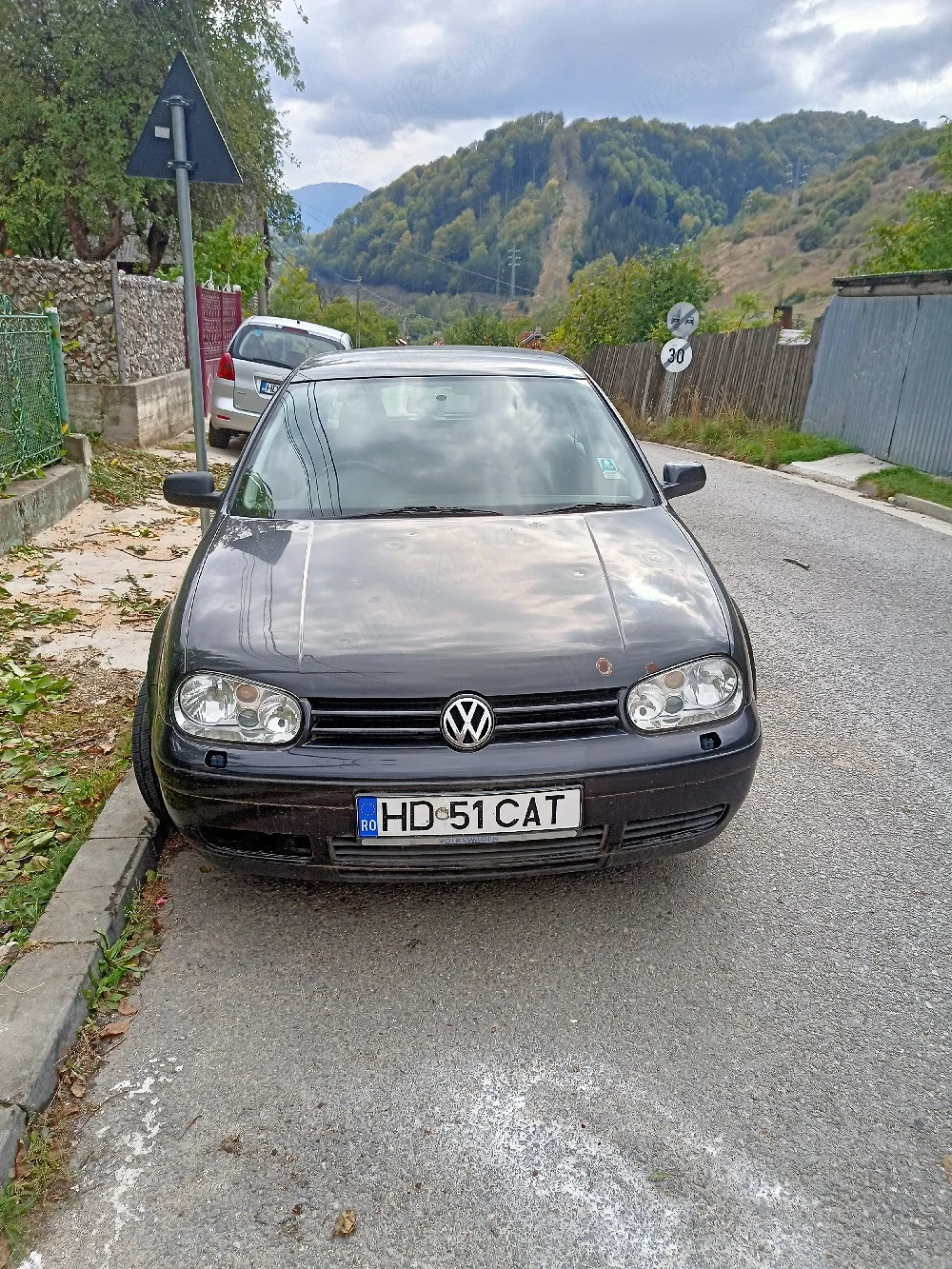 golf 4 volan pe dreapta 
