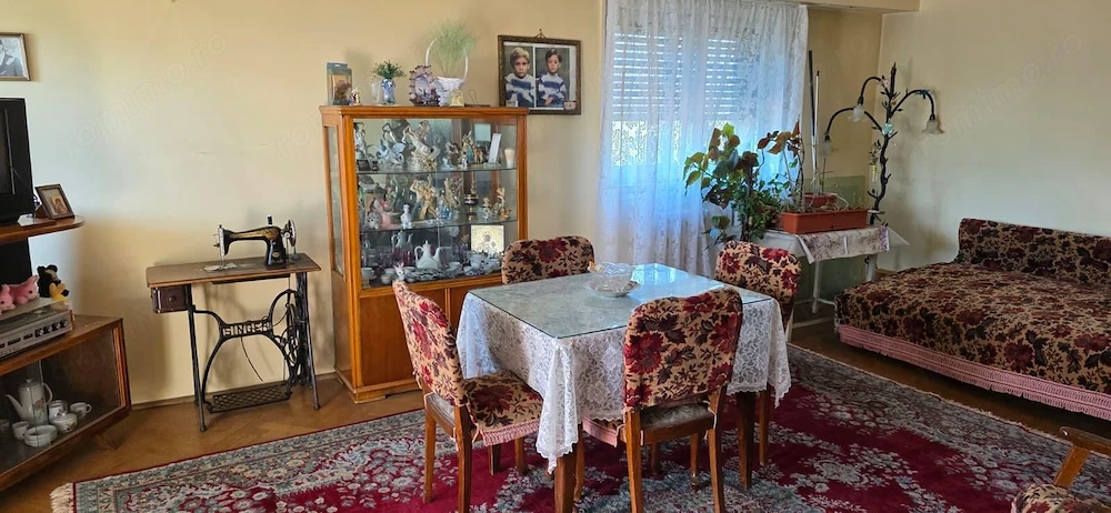 Vanzare Apartament 3 camere, 90 mp  – Cotroceni, vedere Splaiul Independentei
