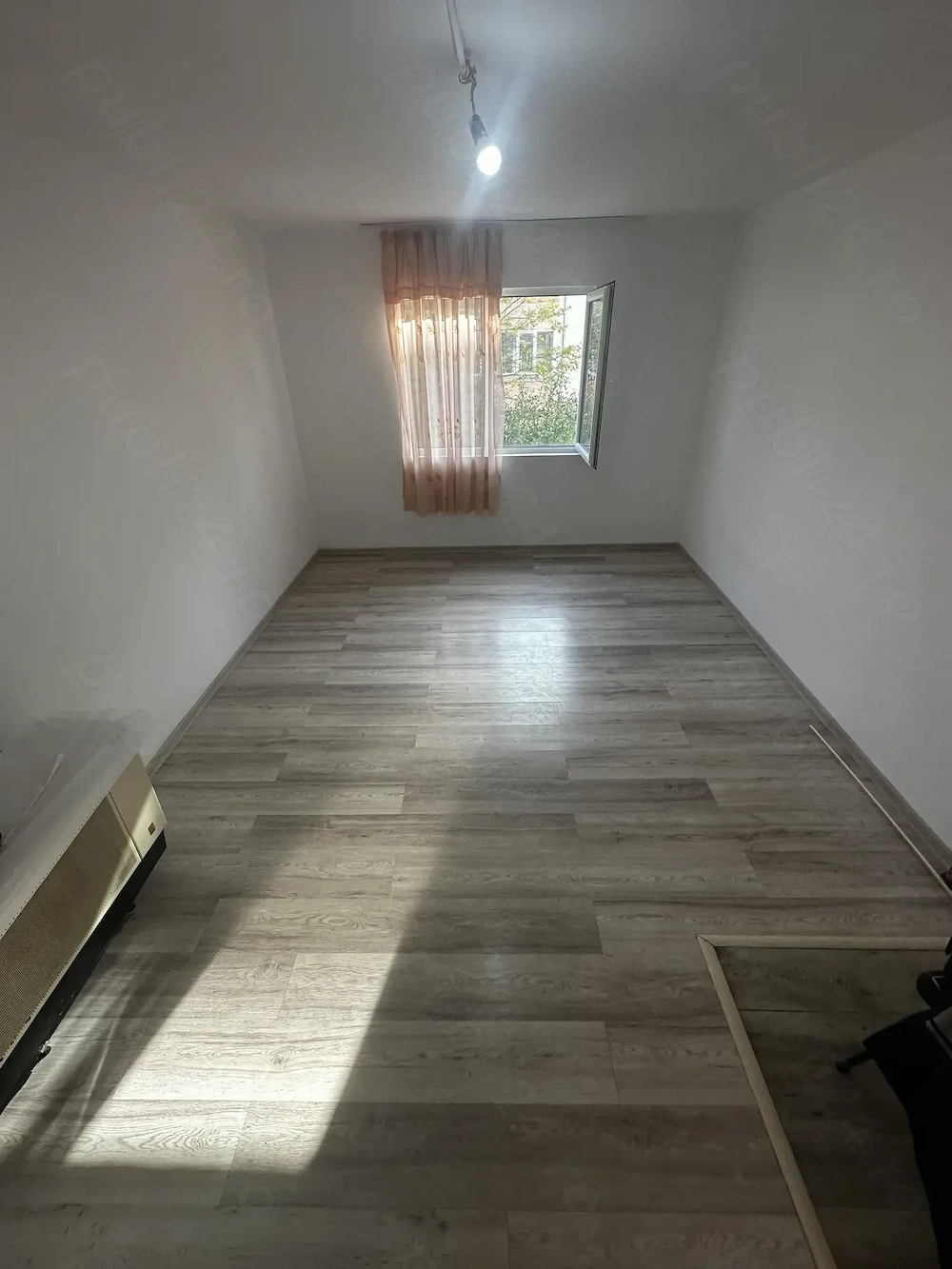 Garsoniera de vanzare, 21 mp, parter, Dej