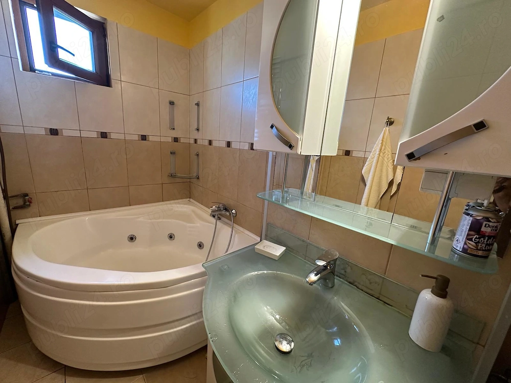 Apartament 3 camere Oradea - poza 3