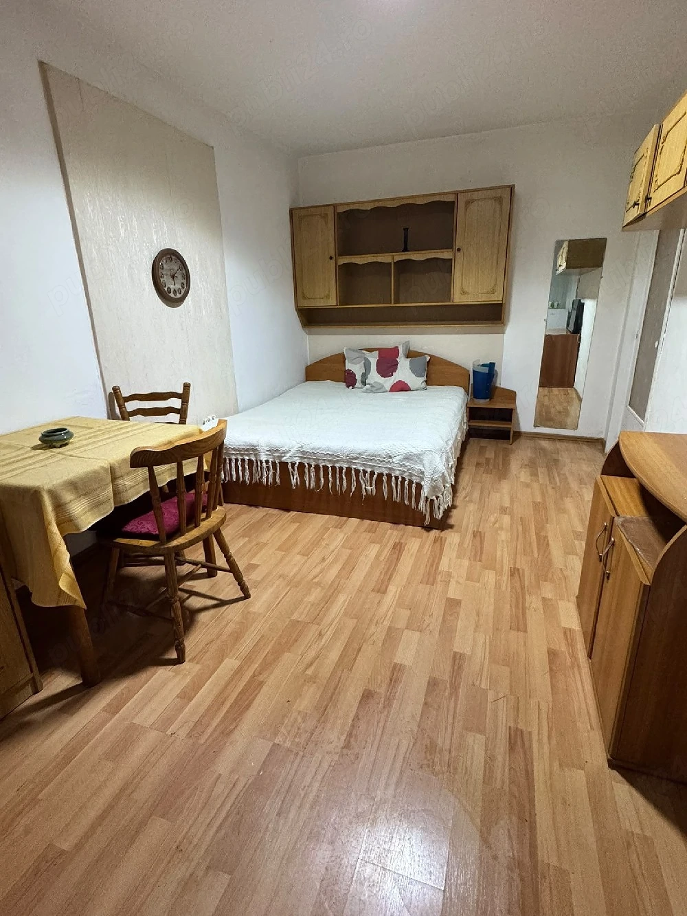 Închiriez garsonieră 37 mp, Micălaca zona 300   direct proprietar
