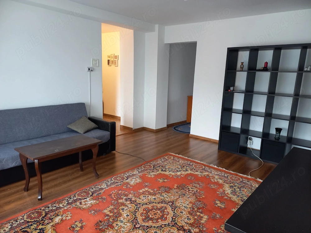 Inchiriez apartament 2 camere zona Baicului