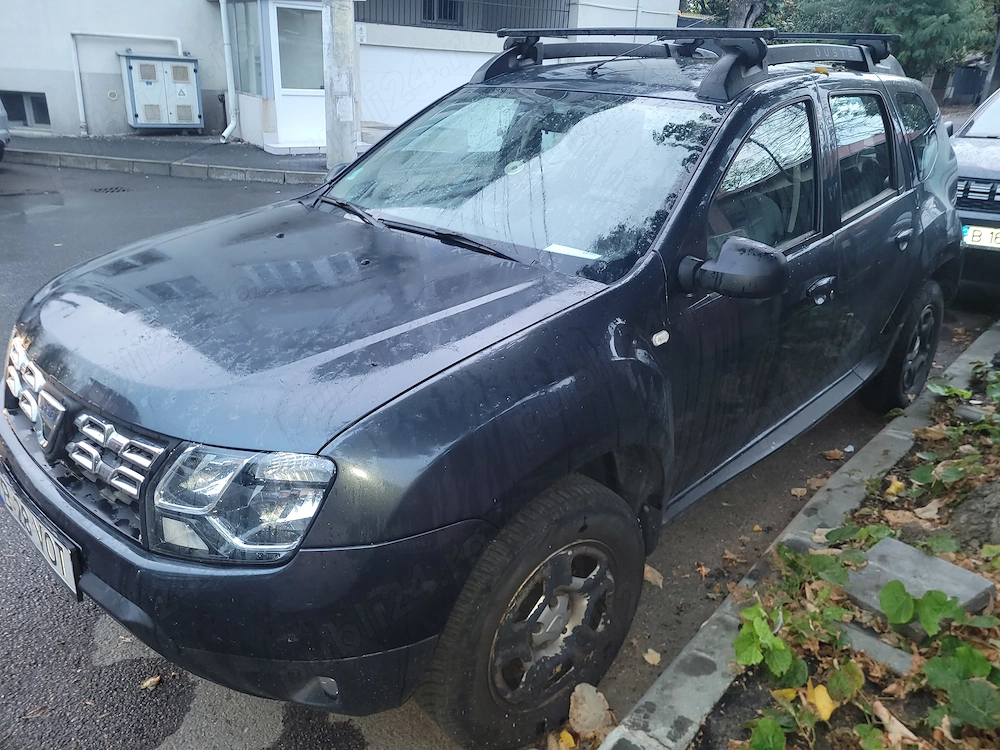 Vând Dacia Duster 2017 diesel 4x4 preț 10000euro 90000km