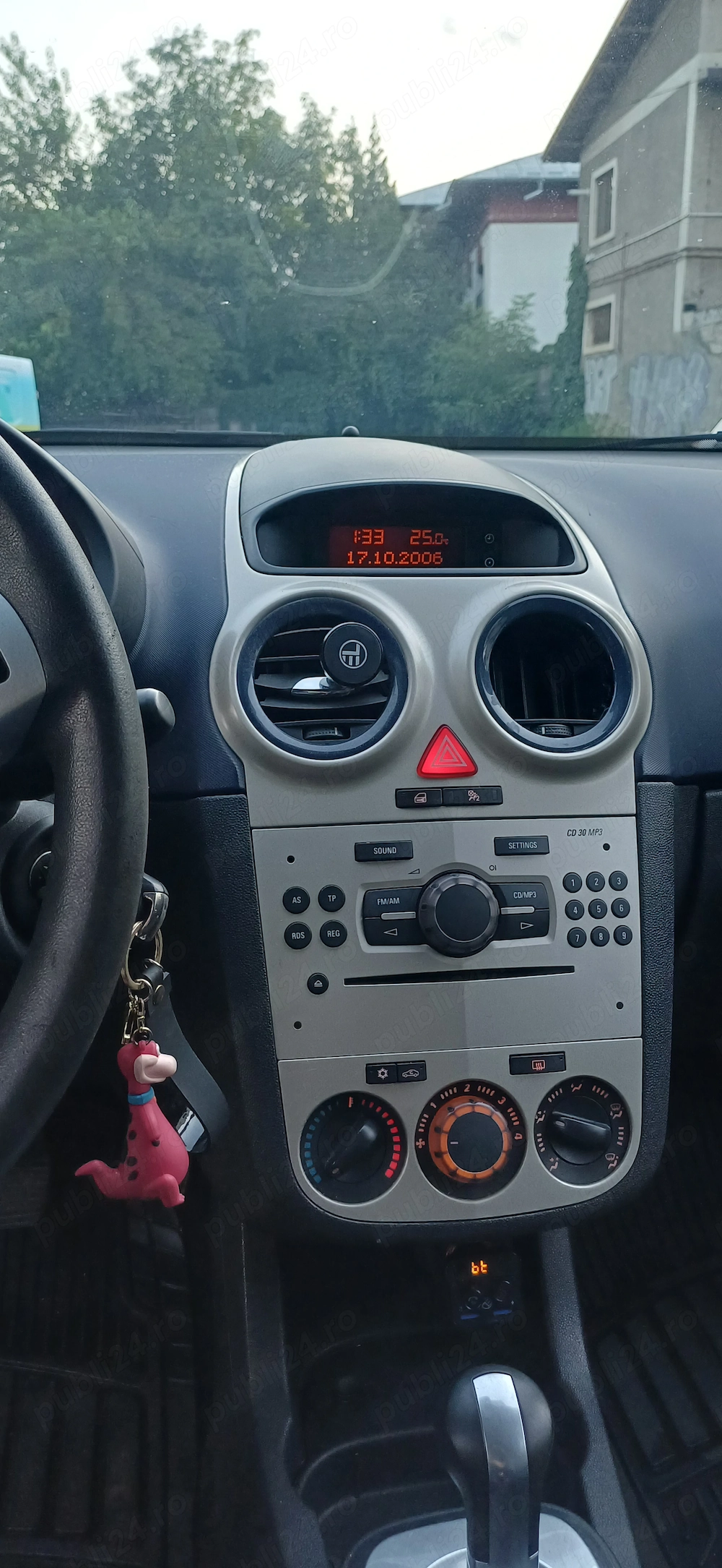Vand Opel Corsa cutie automata