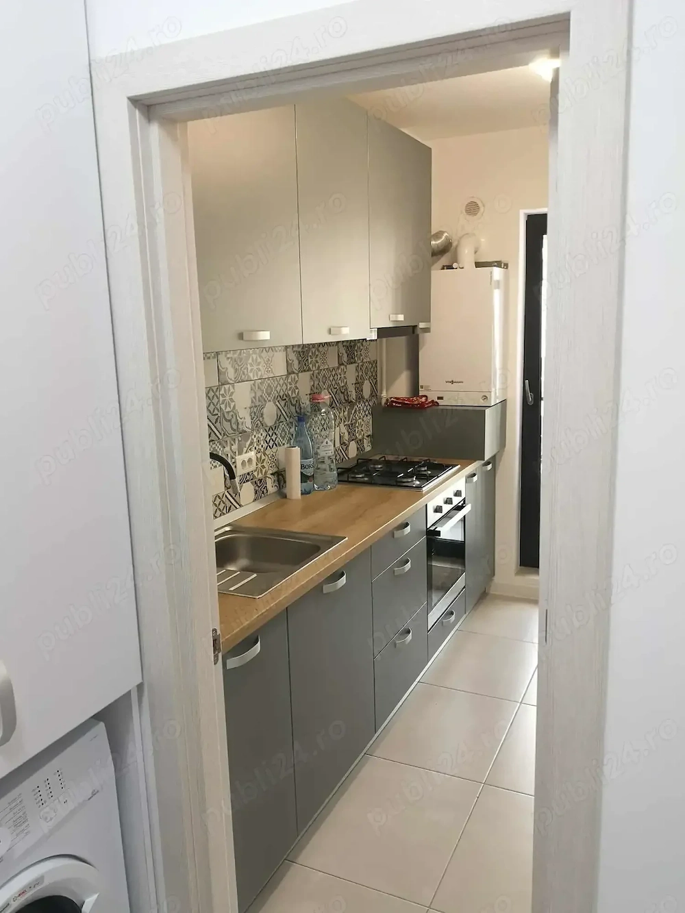 Proprietar inchiriez garsoniera în Plaza Residence 