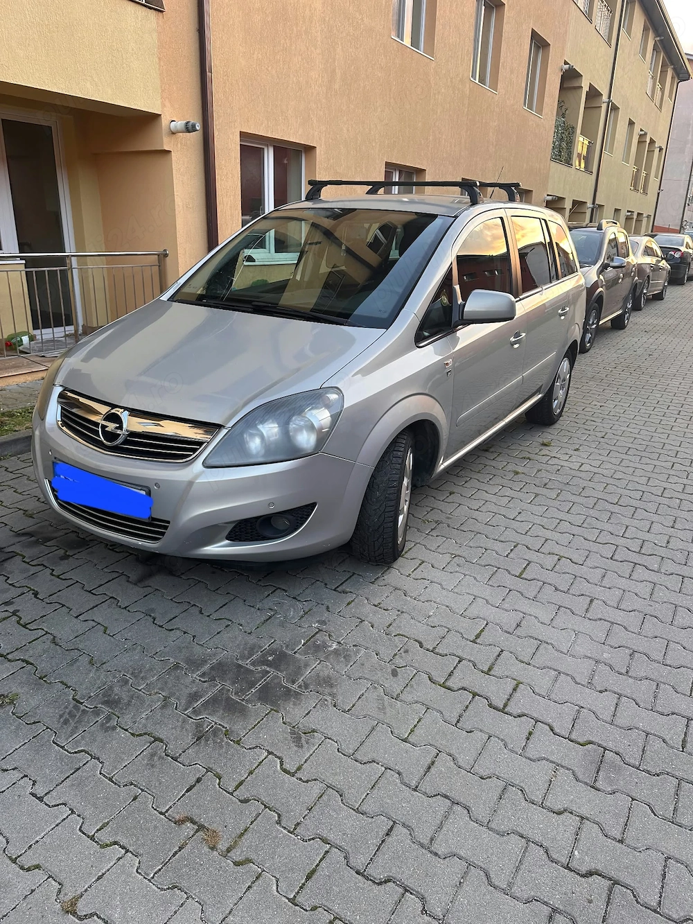 Vând Opel Zafira 1.7 CDTI 2010