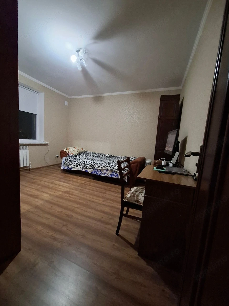 Garsonieră de închiriat în Titan