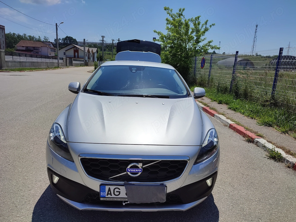 Volvo V 40
