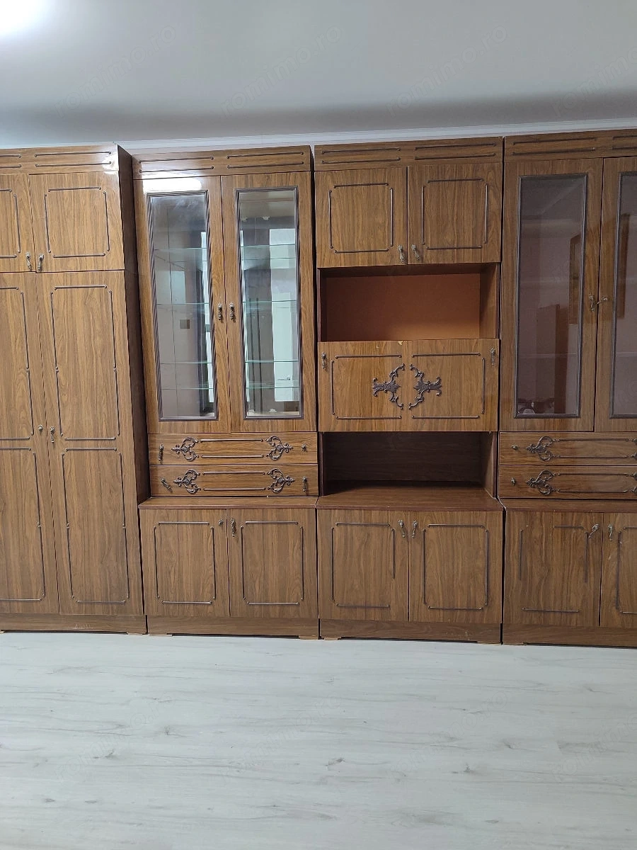 Apartament cu 2 camere de închiriat în Politehnica