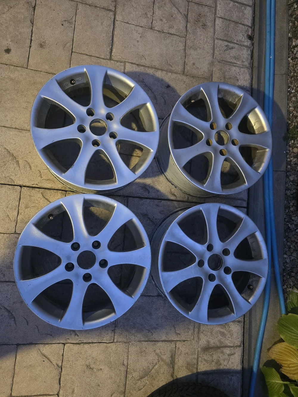 Set 4 jante aliaj 5x114,3 R 16 Duster Kia Tucson Qashqai