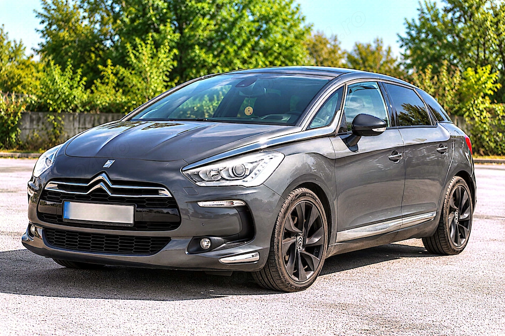 Mă vinde!!!  Citro n DS5
