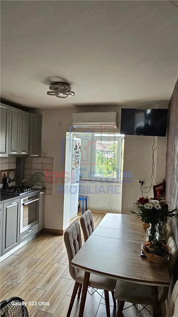 Apartament cu 2 camere de vanzare in Nicolina