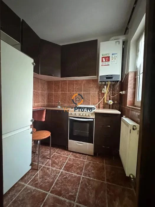 Garsoniera cu centrala   baie si bucatarie din constructie etaj 1 zona Cerna Heaven