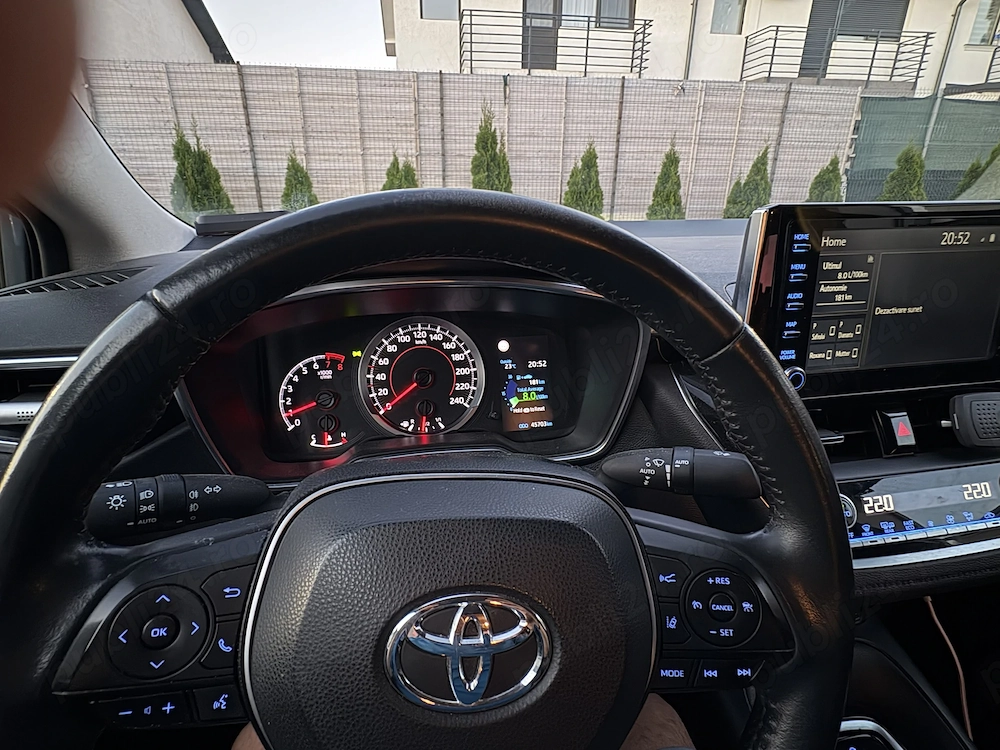 Toyota Corolla 1.5 Business, 45.800 km, unic proprietar