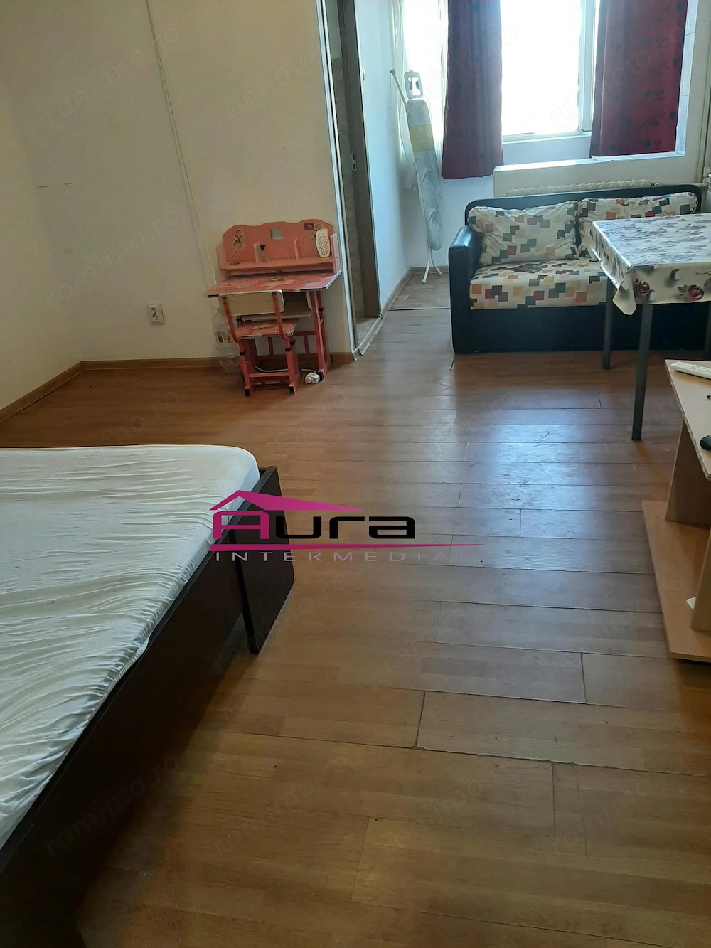 Inchiriez  garsoniera confort 1 zona Pacii