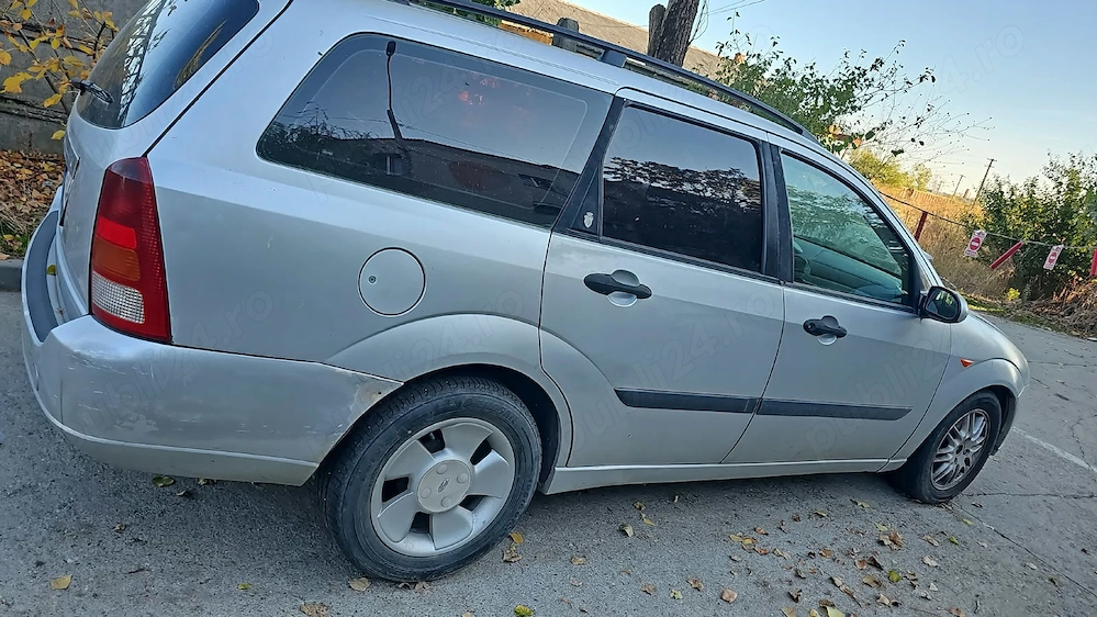 Vând Ford focus 1.8TDDI