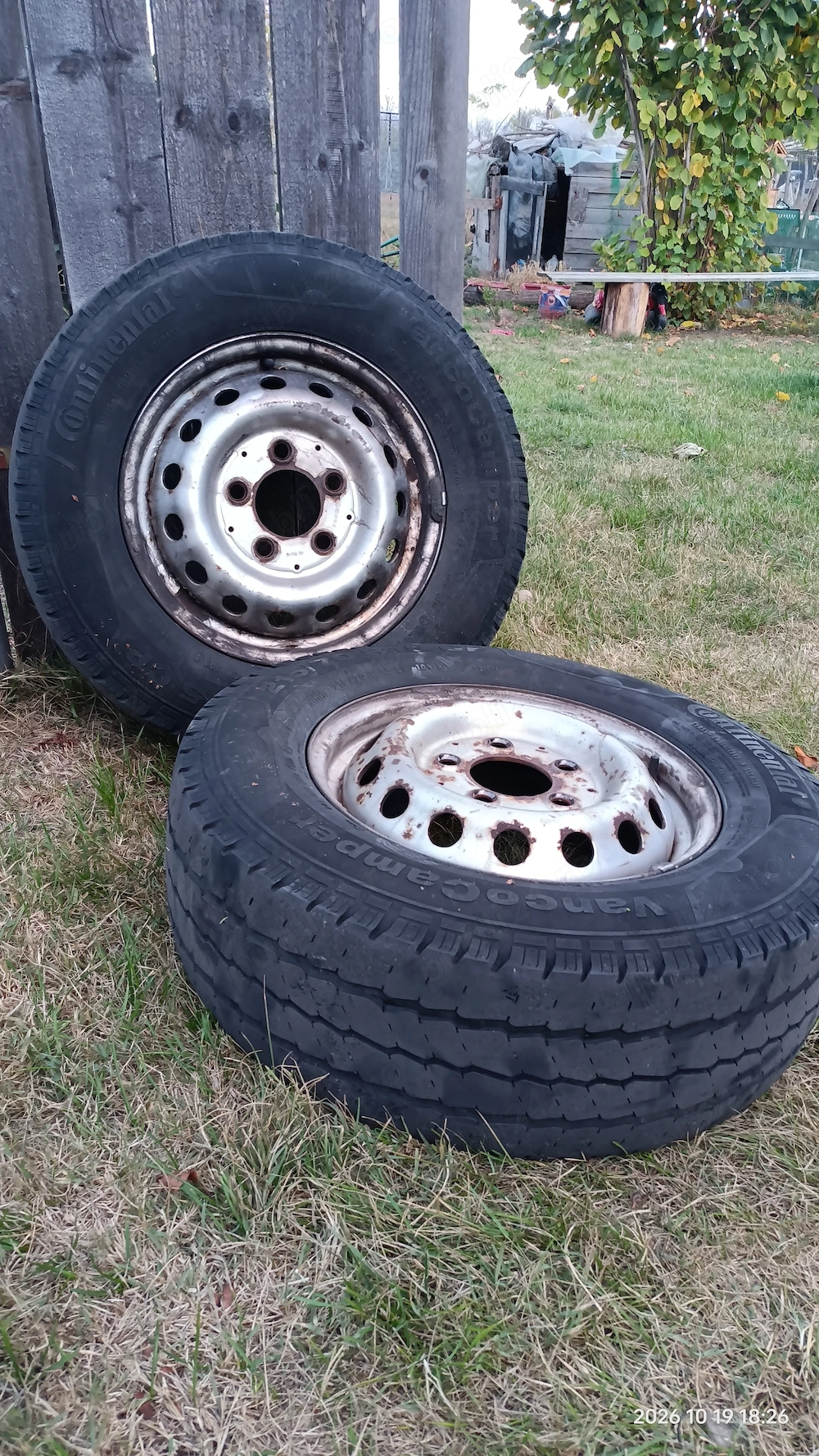 Anvelope autorulota Continental VanCo Camper 215/70/R15CP M+S cu jenti otel 