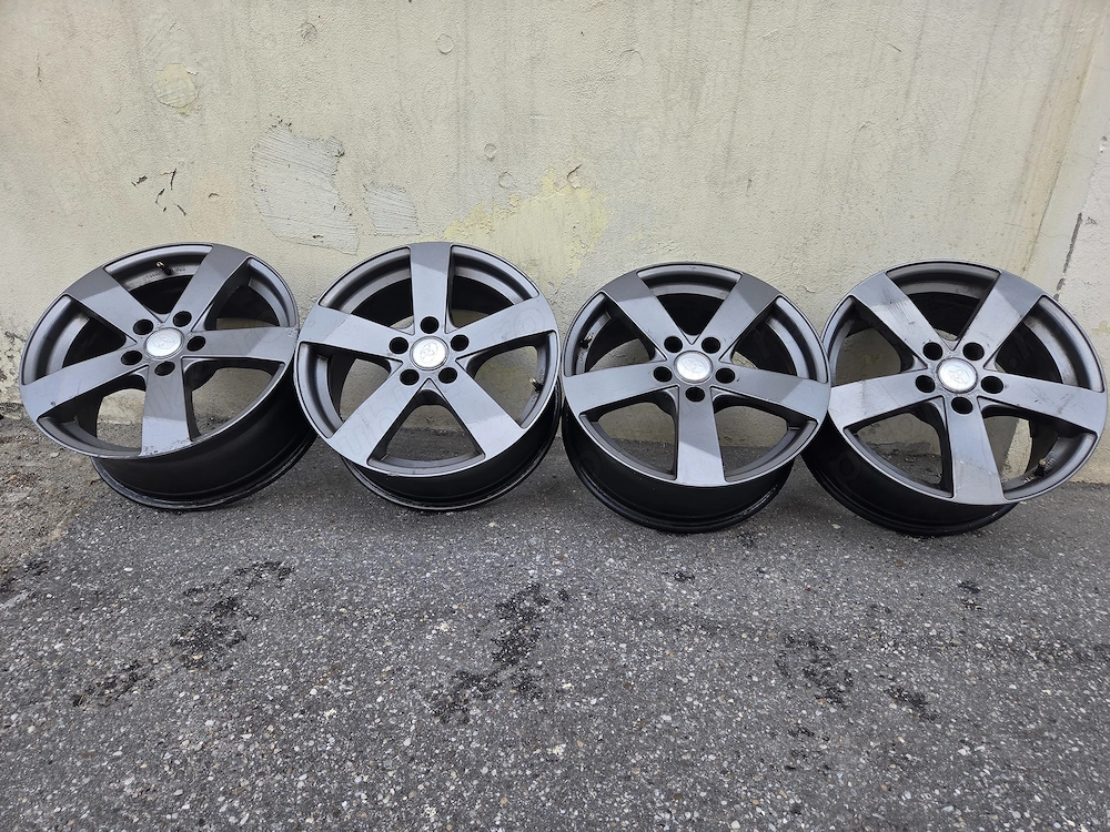 Jante aliaj 17” 5 x 114,3 DEZENT