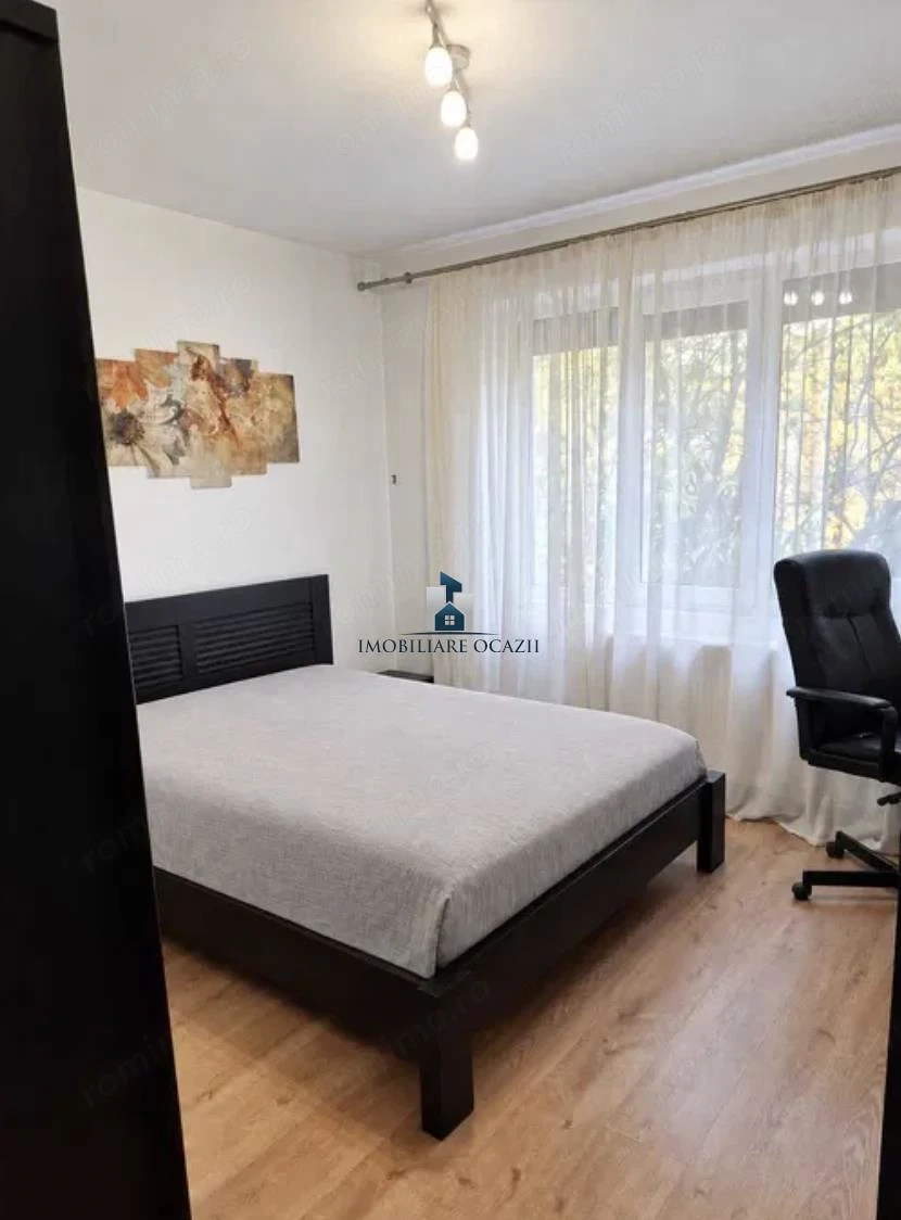 Vanzare Apartament 3 Camere Decomandat Aparatorii Patriei