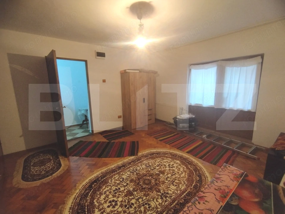 Apartament 3 camere, 81 mp, zona Podu de Fier