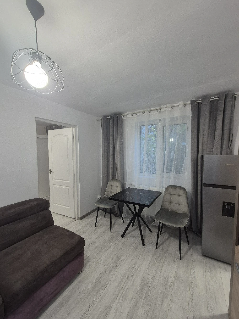 De închiriat apartament 2 camere renovat, mobilat și utilat complet Zona Tomis Nord (Aleea Umbrei)