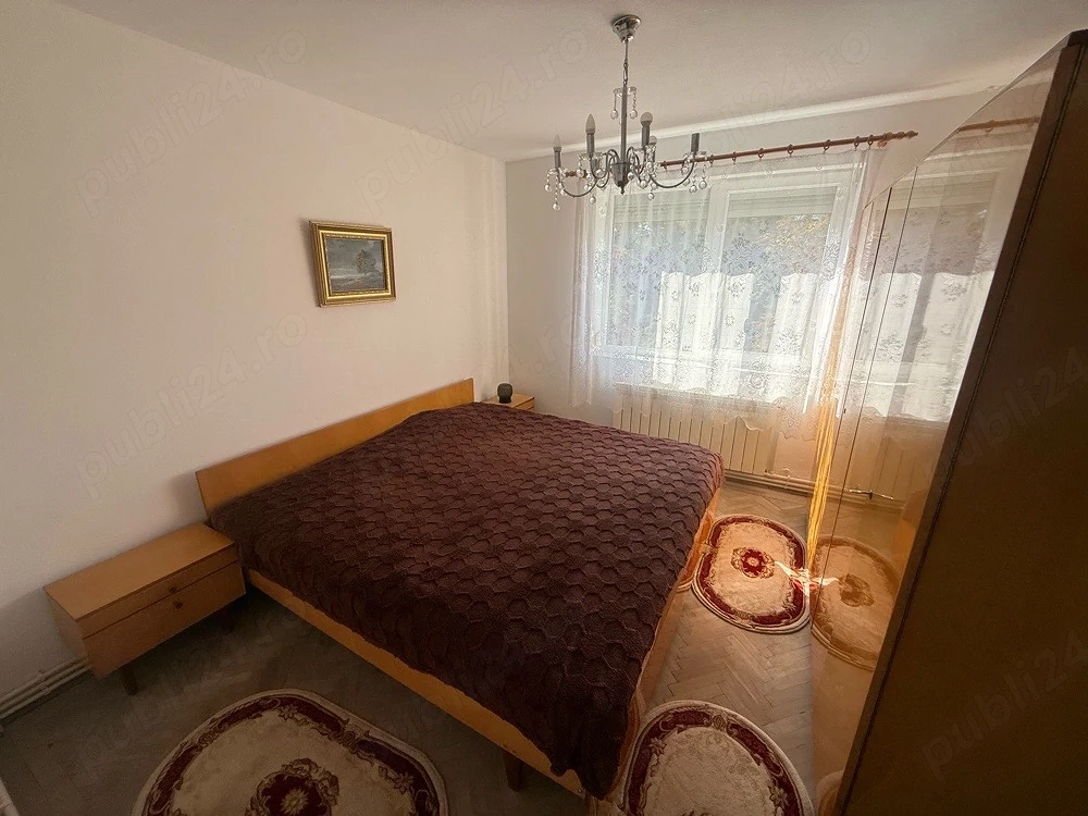 Inchiriez apartament 3 camere Constanta