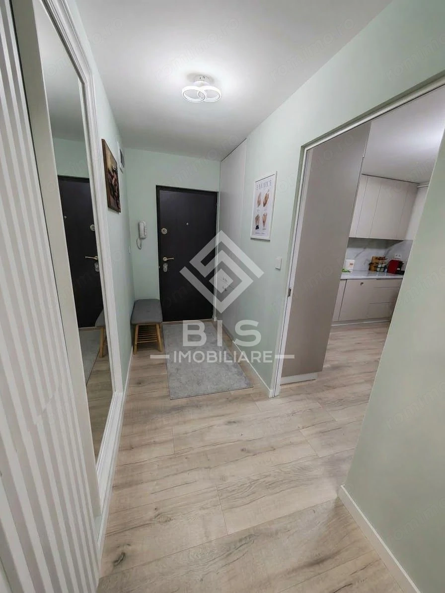 Apartament decomandat / Renovat Premium