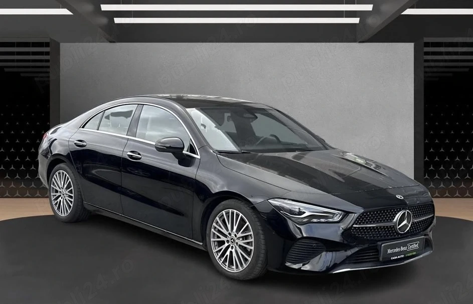 Vând Mercedes-Benz CLA 180 2024 în Garanție 