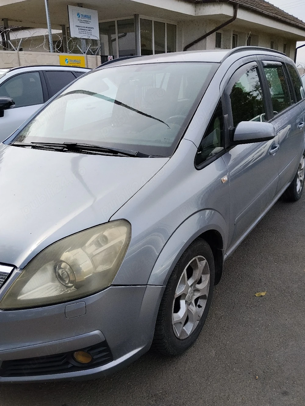 Opel Zafira b ,2007 ,7 locuri, motor 19 cdi ,120 cp