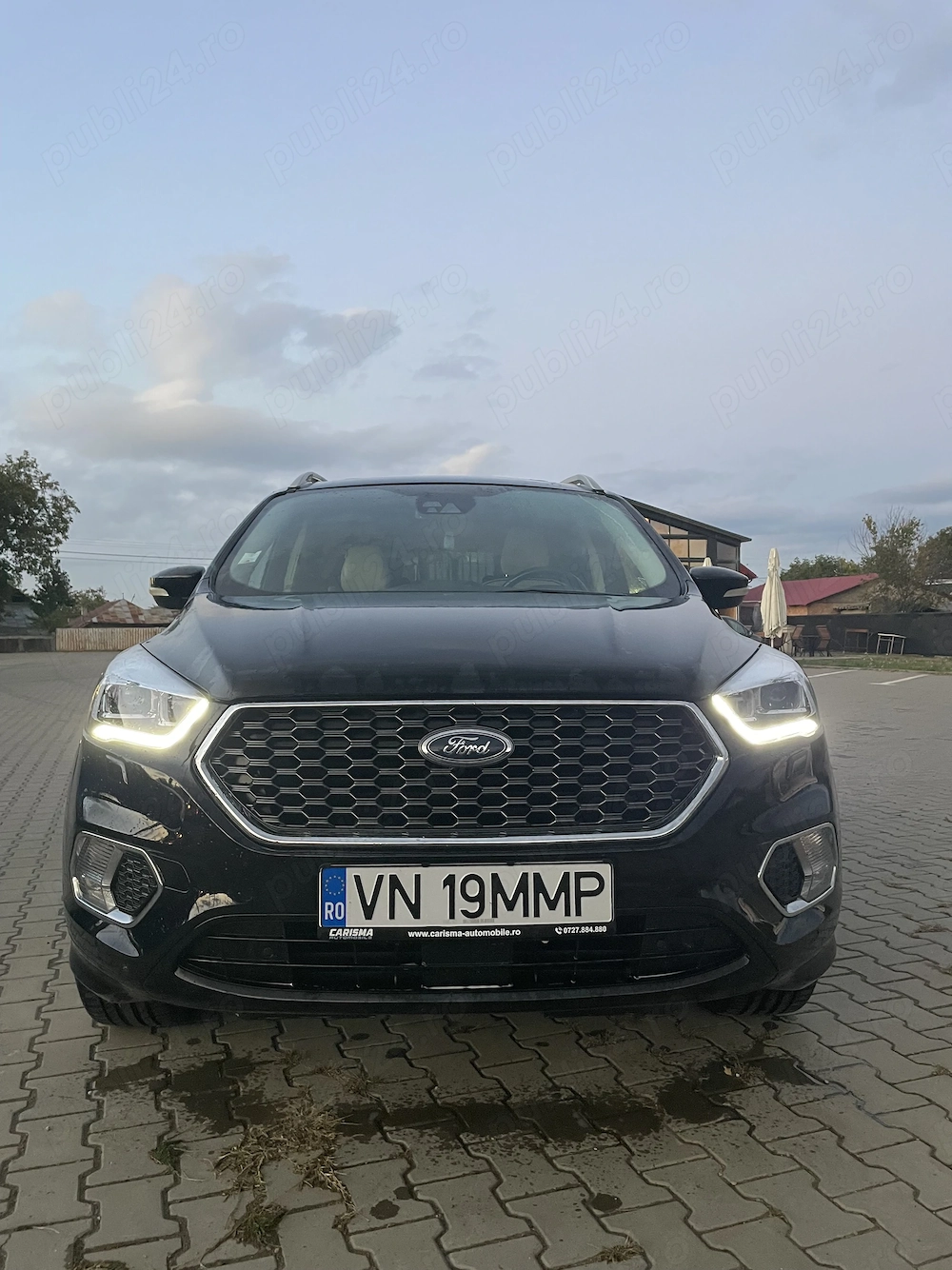 Ford Kuga 2.0 TDCI AWD 180 CAI Powershift Vignale 