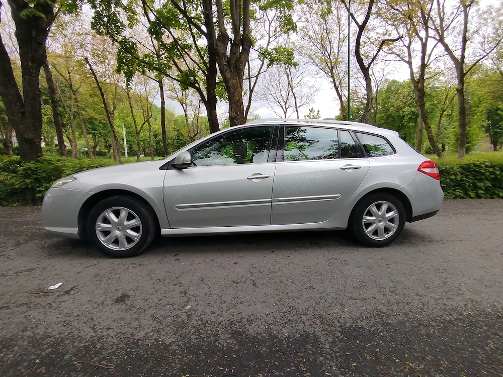 Proprietar - Lichidez garajul de familie: Laguna 3   Megane   Suzuki (Schimburi la zi)
