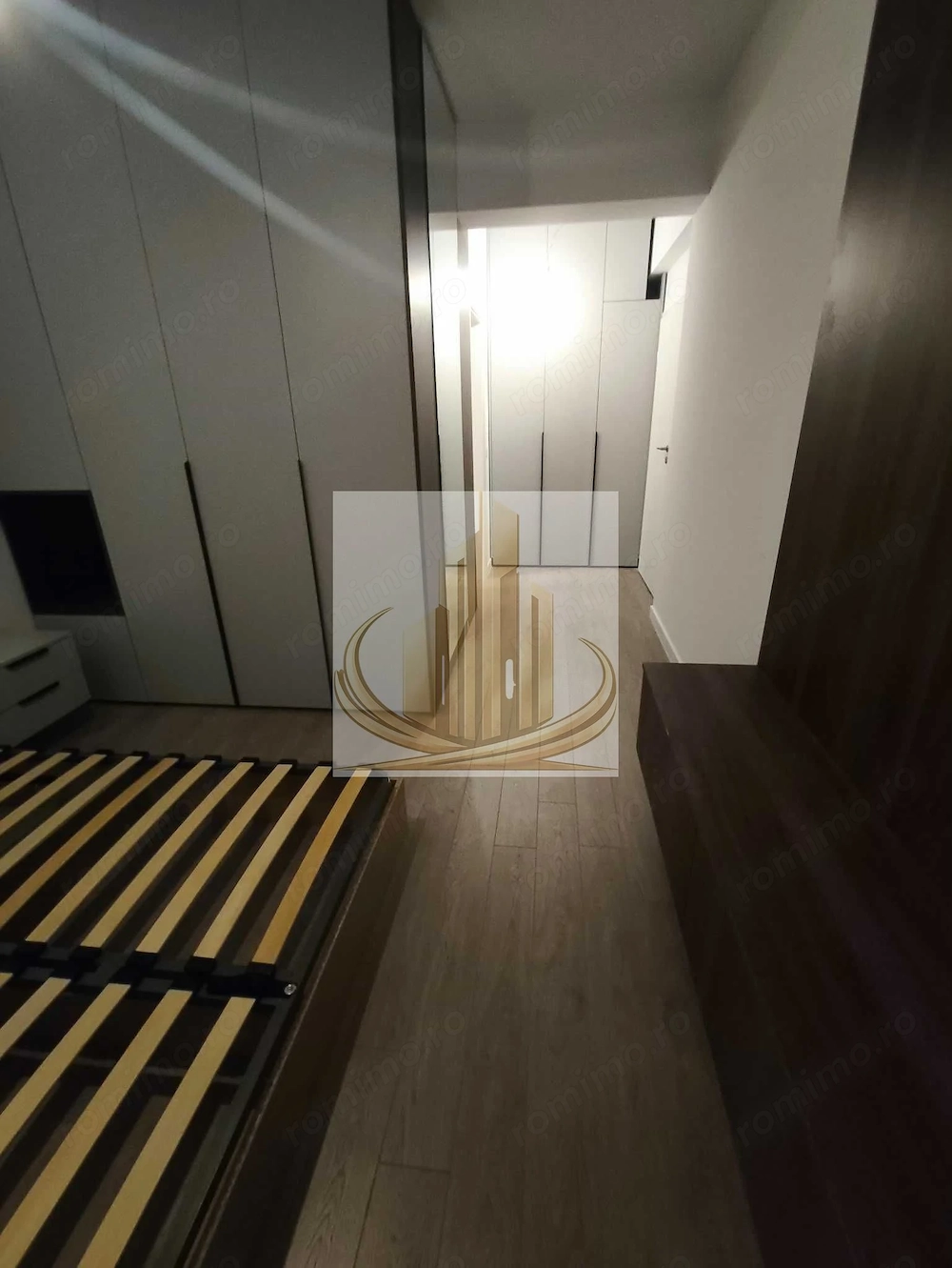 Apartament 3 camere | 85 mp | 2 băi | Balcon 10 mp Loc de parcare