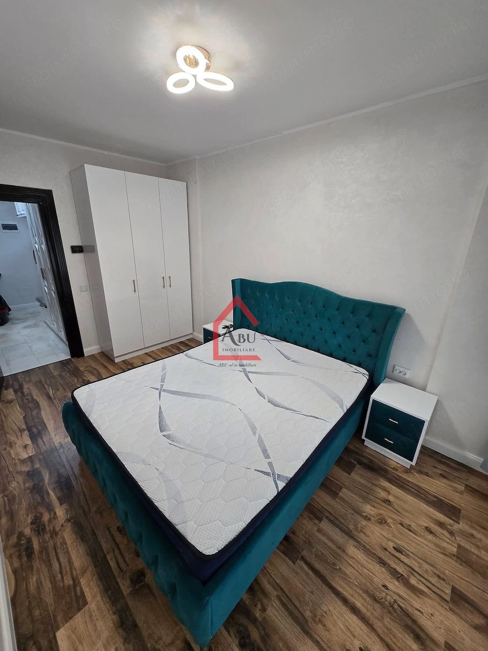 2 camere Royal Town