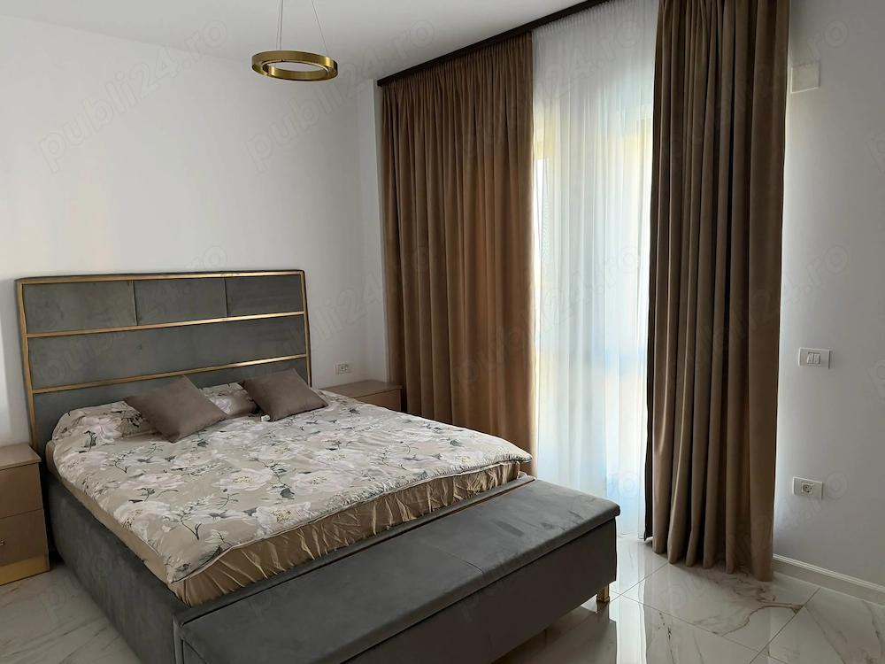 Proprietar închiriez ap 3 camere 