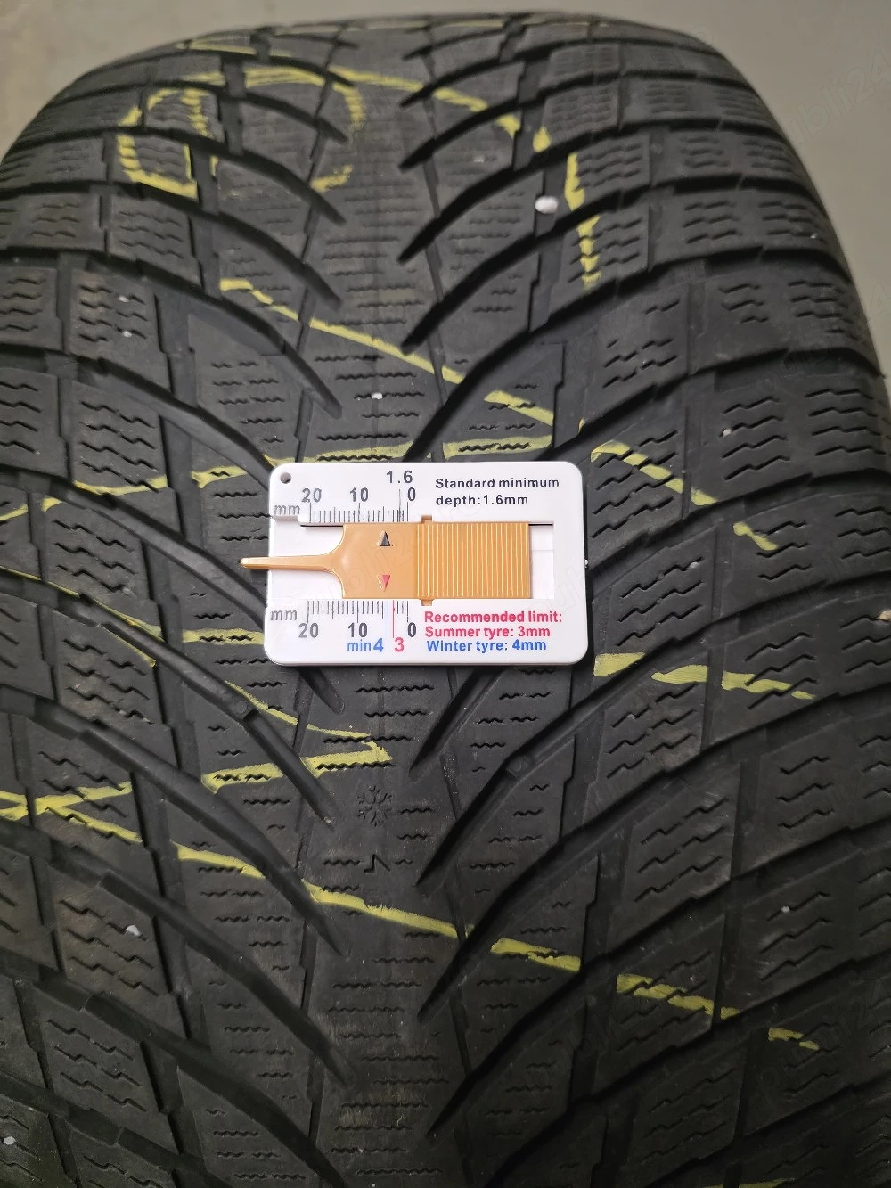 Cauciucuri iarna Nokian 255 45 19 