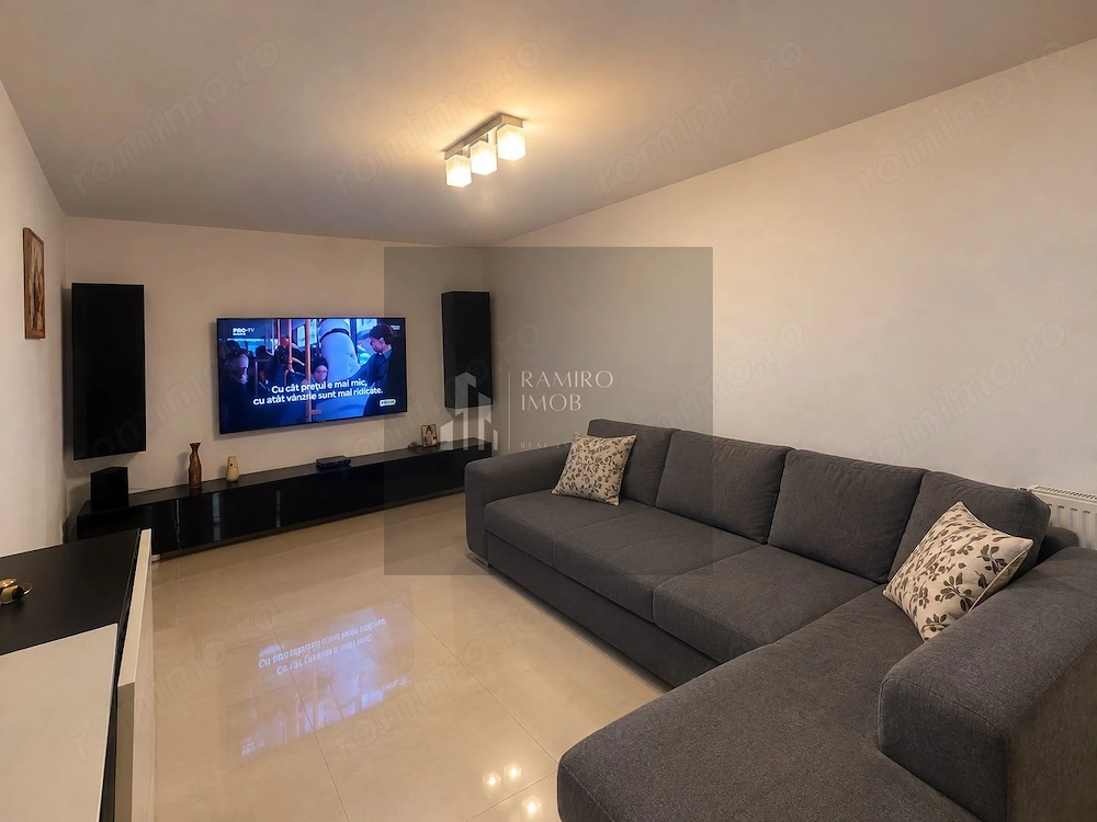 De vanzare apartament 2 camere, decomandat, Tineretului