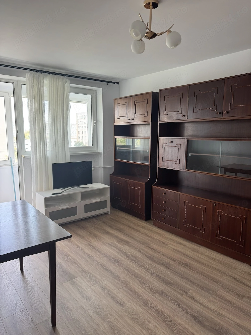 Proprietar | 3 Camere DECOMANDAT, 67 mp utili | 1 min. Metrou